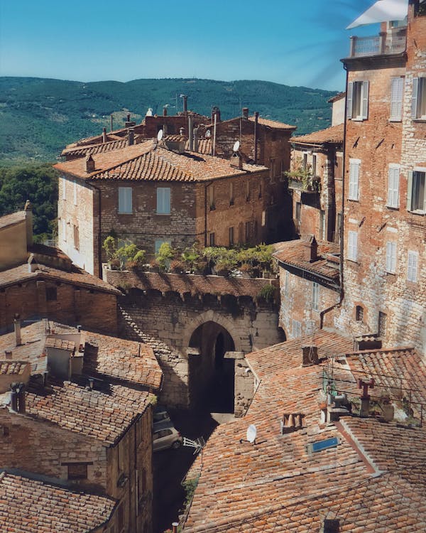 PERUGIA VIAGGIO ON THE ROAD-A077