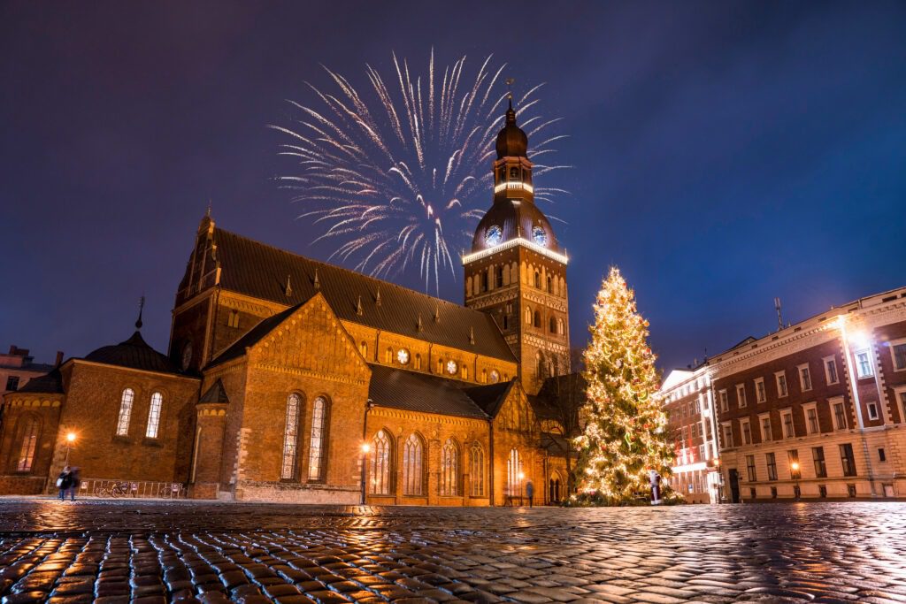 spettacolo a bolzano a natale nei mercatini nel 2025