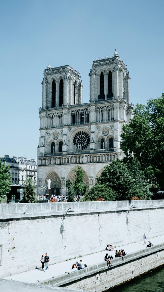 notredame de paris viaggiglutenfree parigi